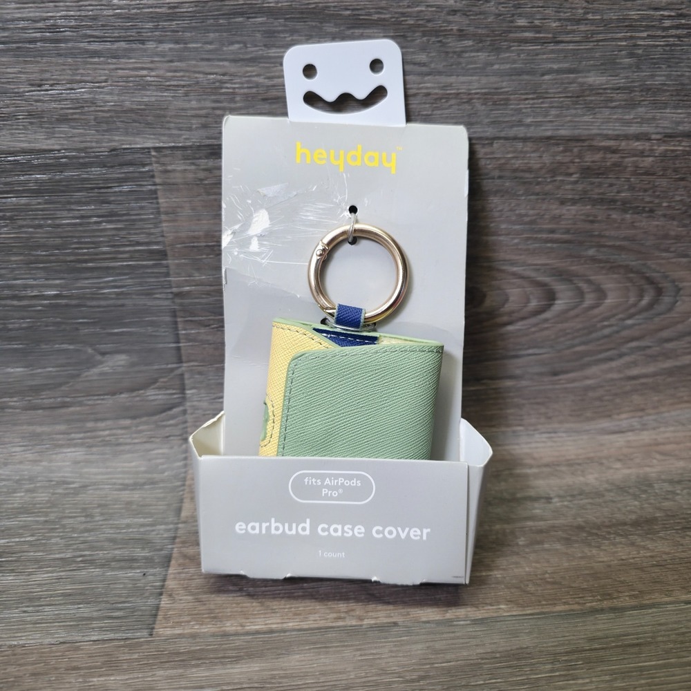 Heyday Earbud Case Cover for AirPods Pro Colorblock Faux Leather Keychain
